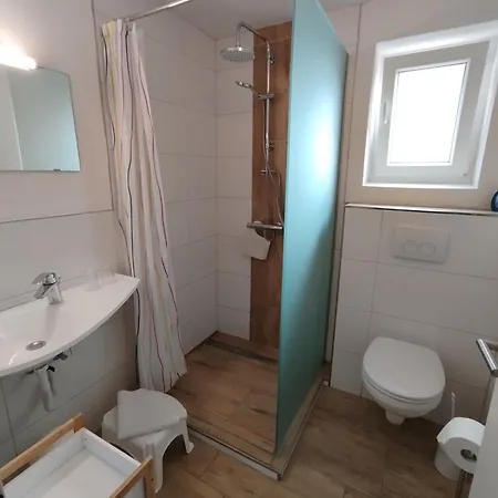 Butterburg Meta - Reihenhaus Mit Eigener Terrasse Dornum